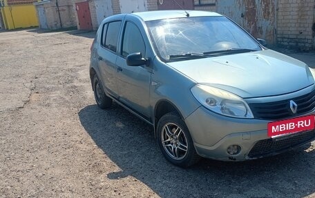 Renault Sandero I, 2012 год, 251 000 рублей, 5 фотография