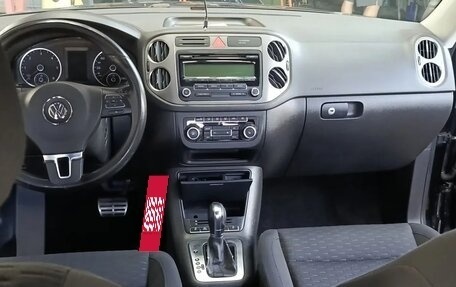 Volkswagen Tiguan I, 2010 год, 1 026 000 рублей, 10 фотография