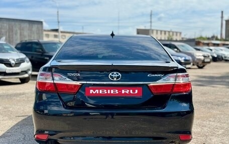 Toyota Camry, 2017 год, 2 195 000 рублей, 6 фотография