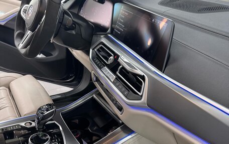 BMW X5, 2022 год, 12 000 000 рублей, 8 фотография