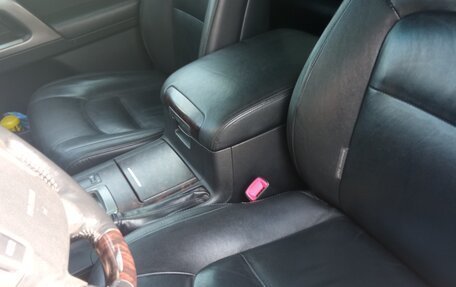 Toyota Land Cruiser 200, 2011 год, 3 400 000 рублей, 7 фотография