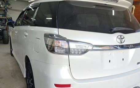 Toyota Wish II, 2014 год, 1 400 000 рублей, 3 фотография