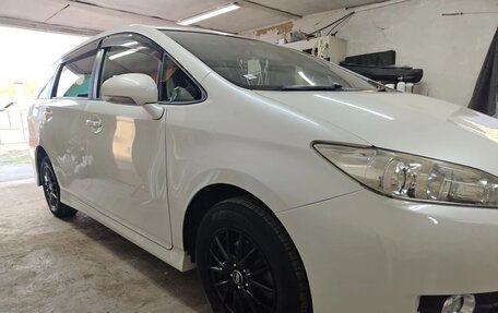 Toyota Wish II, 2014 год, 1 400 000 рублей, 14 фотография