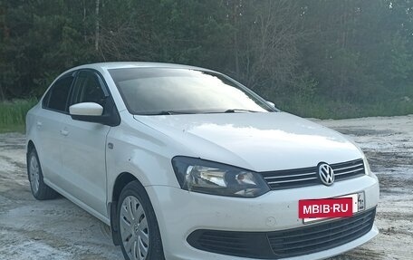 Volkswagen Polo VI (EU Market), 2012 год, 610 000 рублей, 2 фотография