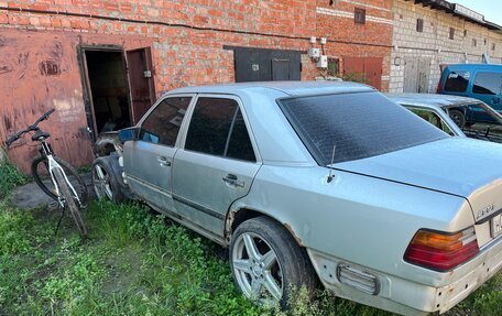 Mercedes-Benz W124, 1987 год, 100 000 рублей, 17 фотография