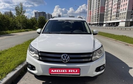 Volkswagen Tiguan I, 2014 год, 1 600 000 рублей, 2 фотография