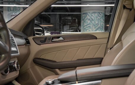 Mercedes-Benz GL-Класс, 2014 год, 3 500 000 рублей, 9 фотография
