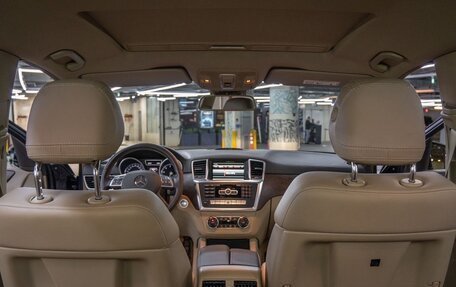 Mercedes-Benz GL-Класс, 2014 год, 3 500 000 рублей, 14 фотография