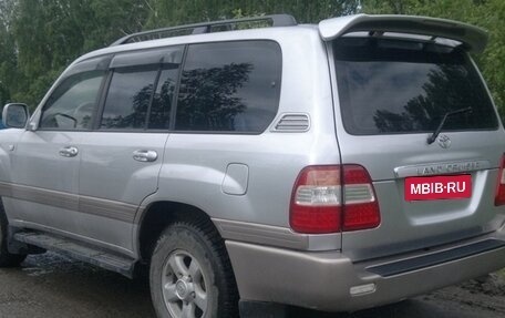 Toyota Land Cruiser 100 рестайлинг 2, 2000 год, 2 200 000 рублей, 2 фотография