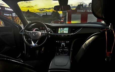 Opel Insignia II рестайлинг, 2018 год, 1 700 000 рублей, 1 фотография