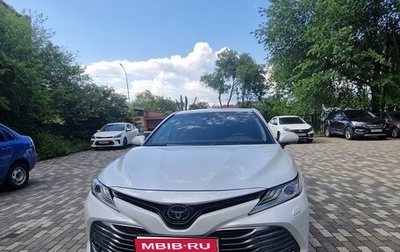 Toyota Camry, 2019 год, 3 300 000 рублей, 1 фотография