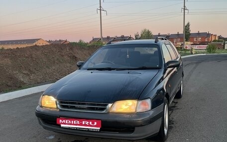 Toyota Caldina, 1995 год, 370 000 рублей, 2 фотография