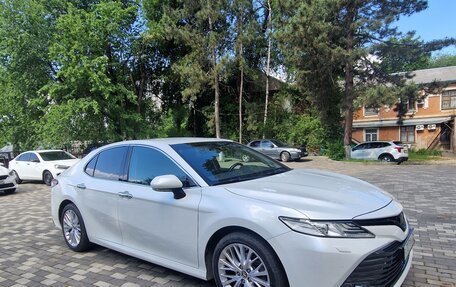 Toyota Camry, 2019 год, 3 300 000 рублей, 3 фотография