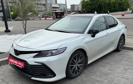 Toyota Camry, 2021 год, 3 500 000 рублей, 2 фотография