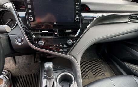 Toyota Camry, 2021 год, 3 500 000 рублей, 6 фотография