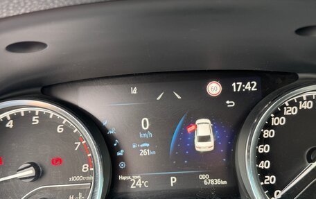 Toyota Camry, 2021 год, 3 500 000 рублей, 9 фотография