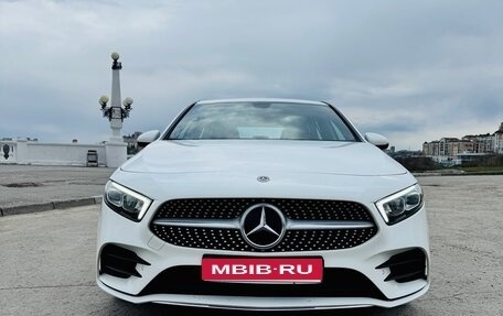 Mercedes-Benz A-Класс, 2019 год, 2 550 000 рублей, 1 фотография