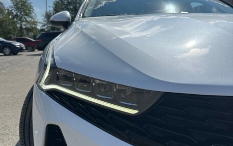 KIA K5, 2022 год, 2 400 000 рублей, 5 фотография