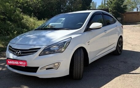 Hyundai Solaris II рестайлинг, 2017 год, 1 200 000 рублей, 8 фотография