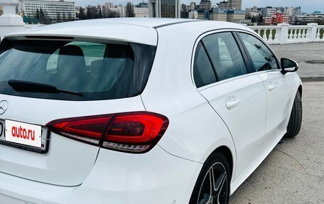 Mercedes-Benz A-Класс, 2019 год, 2 550 000 рублей, 4 фотография
