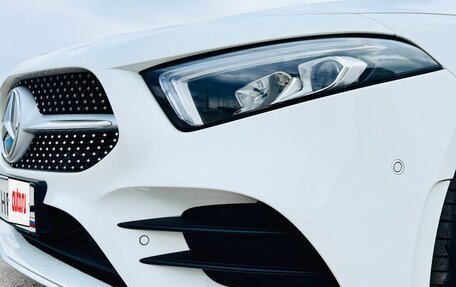 Mercedes-Benz A-Класс, 2019 год, 2 550 000 рублей, 32 фотография