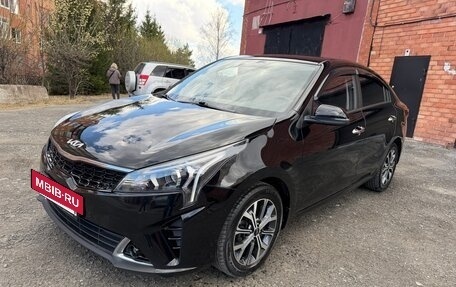 KIA Rio IV, 2021 год, 1 750 000 рублей, 2 фотография