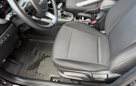 KIA Rio IV, 2021 год, 1 750 000 рублей, 11 фотография