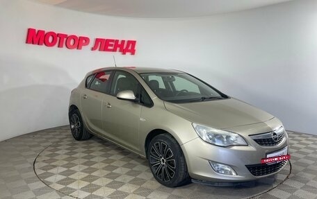 Opel Astra J, 2011 год, 620 000 рублей, 3 фотография