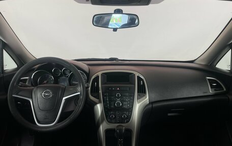 Opel Astra J, 2011 год, 620 000 рублей, 10 фотография