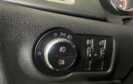 Opel Astra J, 2011 год, 620 000 рублей, 18 фотография