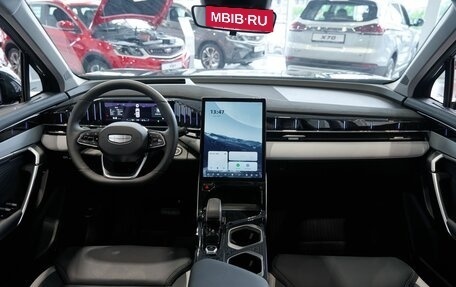 Geely Atlas, 2025 год, 3 700 000 рублей, 15 фотография