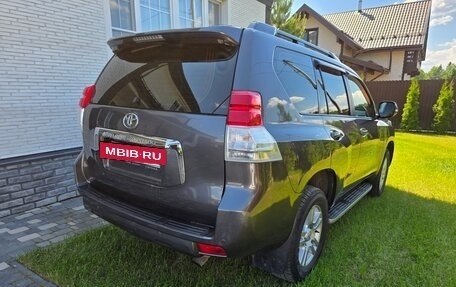 Toyota Land Cruiser Prado 150 рестайлинг 2, 2012 год, 2 850 000 рублей, 6 фотография