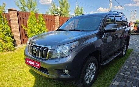 Toyota Land Cruiser Prado 150 рестайлинг 2, 2012 год, 2 850 000 рублей, 2 фотография
