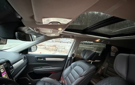 Renault Samsung QM6, 2021 год, 3 300 000 рублей, 2 фотография