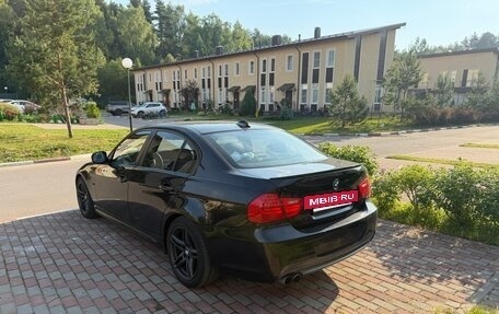 BMW 3 серия, 2011 год, 1 500 000 рублей, 4 фотография