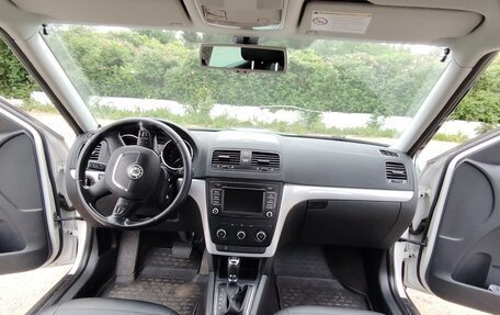 Skoda Yeti I рестайлинг, 2013 год, 750 000 рублей, 10 фотография