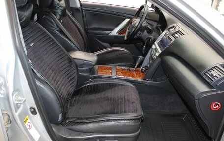 Toyota Camry, 2008 год, 1 180 000 рублей, 12 фотография