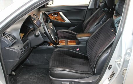 Toyota Camry, 2008 год, 1 180 000 рублей, 10 фотография
