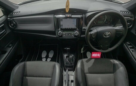 Toyota Corolla, 2015 год, 1 135 000 рублей, 14 фотография