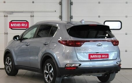 KIA Sportage IV рестайлинг, 2020 год, 2 457 000 рублей, 7 фотография