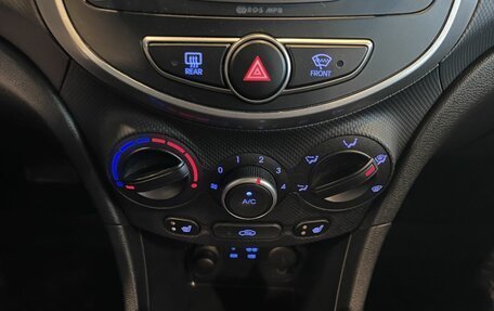 Hyundai Solaris II рестайлинг, 2015 год, 1 270 000 рублей, 15 фотография