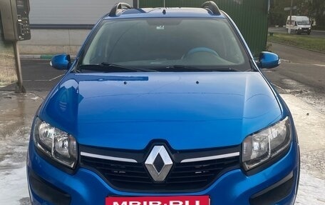 Renault Sandero II рестайлинг, 2017 год, 800 000 рублей, 2 фотография