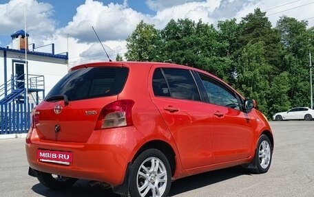 Toyota Yaris III рестайлинг, 2006 год, 350 000 рублей, 4 фотография