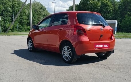 Toyota Yaris III рестайлинг, 2006 год, 350 000 рублей, 6 фотография