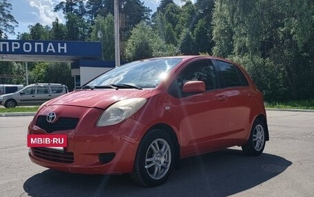 Toyota Yaris III рестайлинг, 2006 год, 350 000 рублей, 8 фотография
