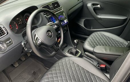Volkswagen Polo VI (EU Market), 2017 год, 1 150 000 рублей, 8 фотография