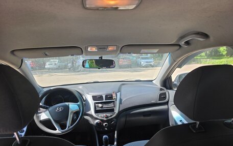 Hyundai Solaris II рестайлинг, 2011 год, 480 000 рублей, 12 фотография