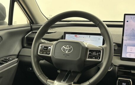 Toyota RAV4, 2026 год, 4 550 000 рублей, 18 фотография