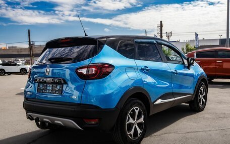 Renault Kaptur I рестайлинг, 2017 год, 1 105 000 рублей, 6 фотография