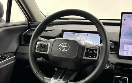 Toyota RAV4, 2026 год, 4 500 000 рублей, 18 фотография